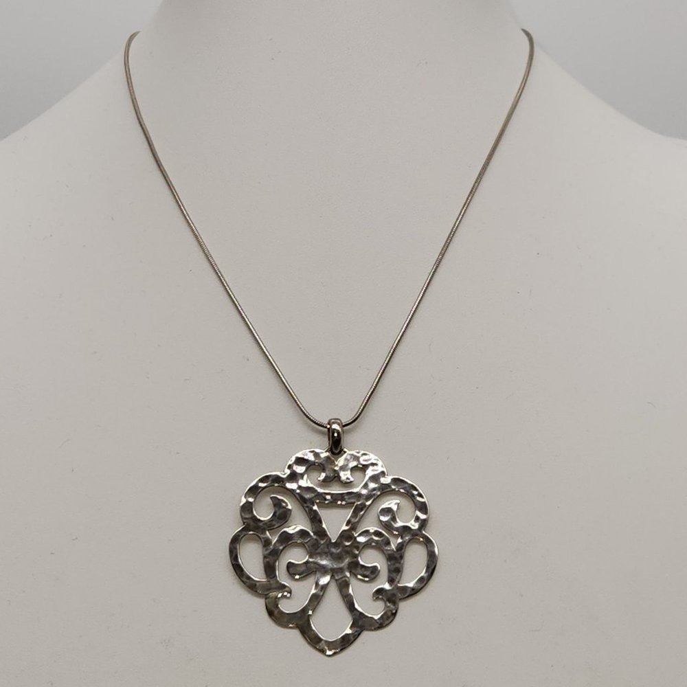 Silpada Eden Sterling Silver 925 Hammered Cut Out Pendant Necklace 18" + 2"